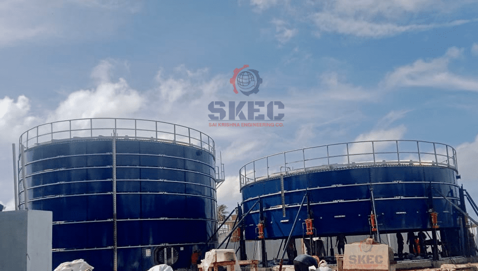 Reliable Jacking Equipment for Bolted Tanks